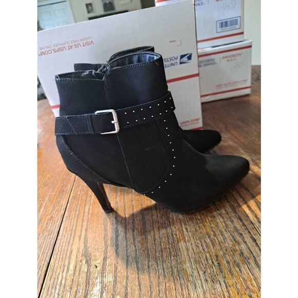 10M ...me too Black Buckle Embellished High Heel Pump Ankle Boots Booties Shoes - Picture 2 of 11